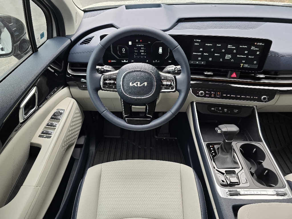 2025 Kia Carnival SX Prestige photo 6