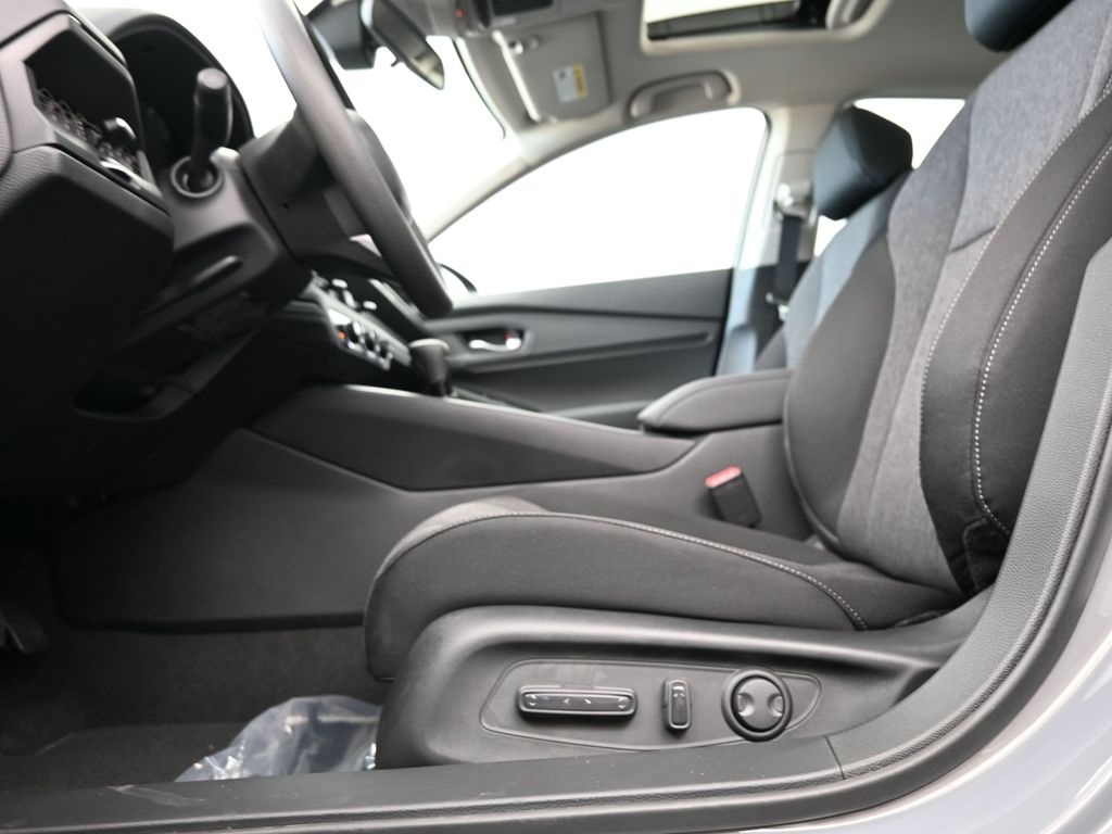 2025 Honda Accord 1.5T SE photo 12