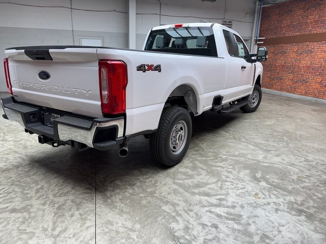 2025 Ford F-250 XL photo 5