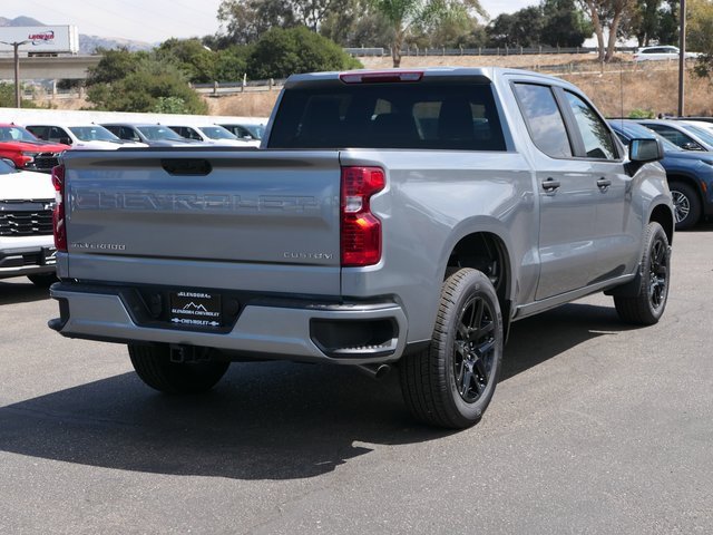 2026 Chevrolet Silverado 1500 Custom photo 2