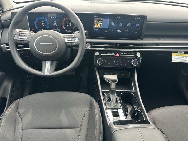 2026 Hyundai Tucson SEL photo 16