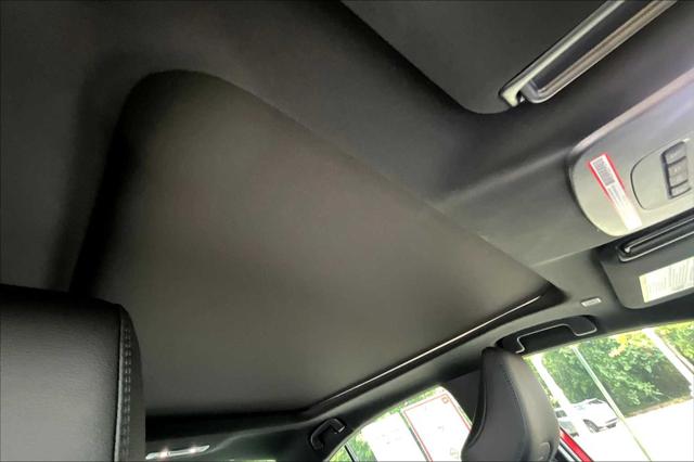2025 Toyota Camry XSE photo 13
