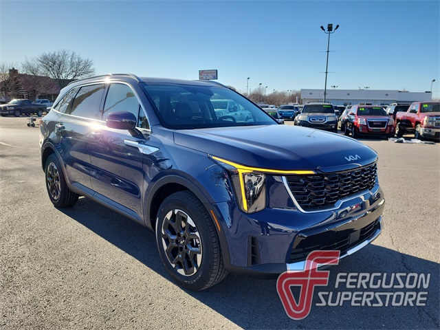 2026 Kia Sorento S's photo