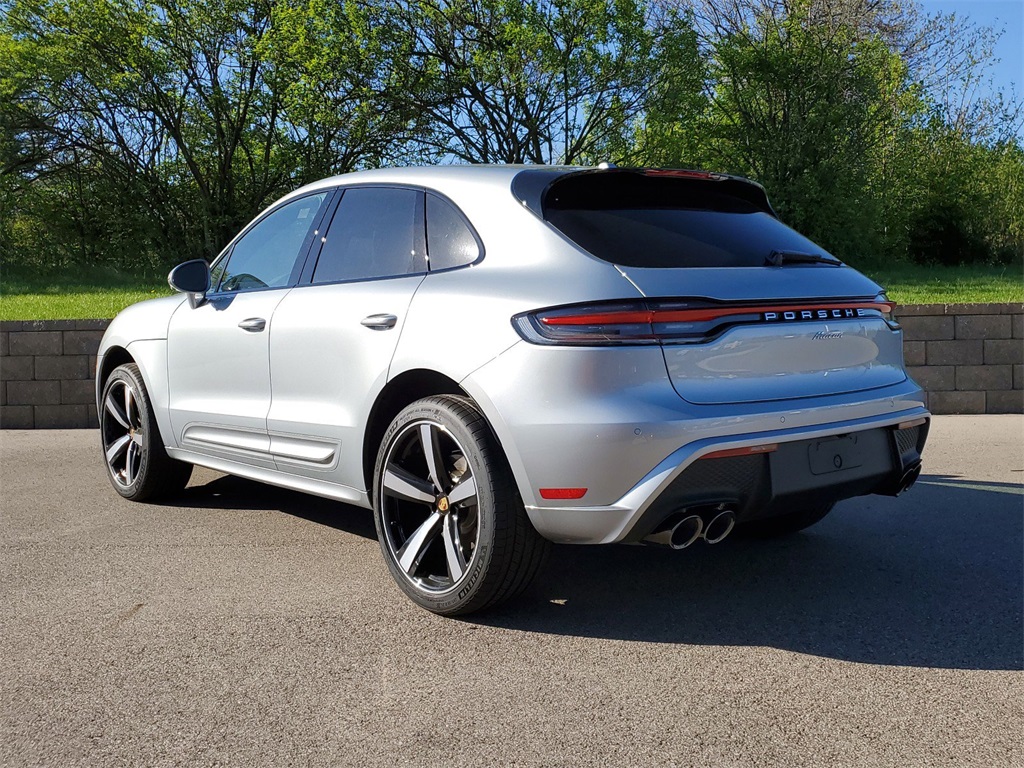 PreOwned 2024 Porsche Macan 4D Sport Utility in Dayton 50524 Land