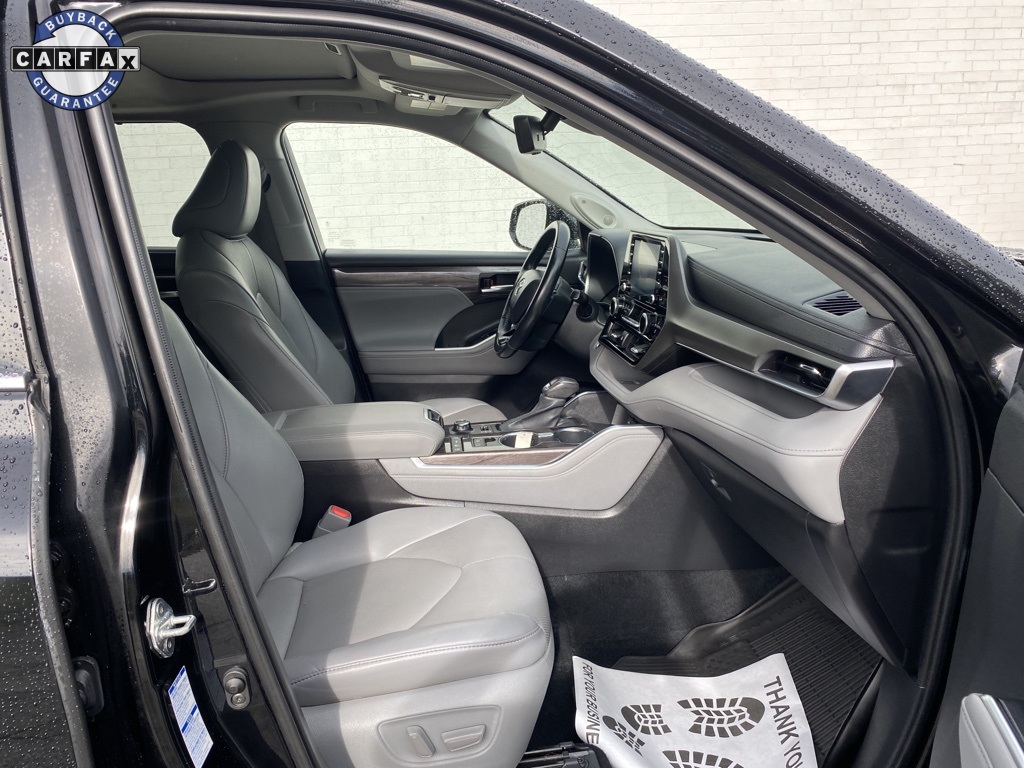 2021 Toyota Highlander Limited photo 13