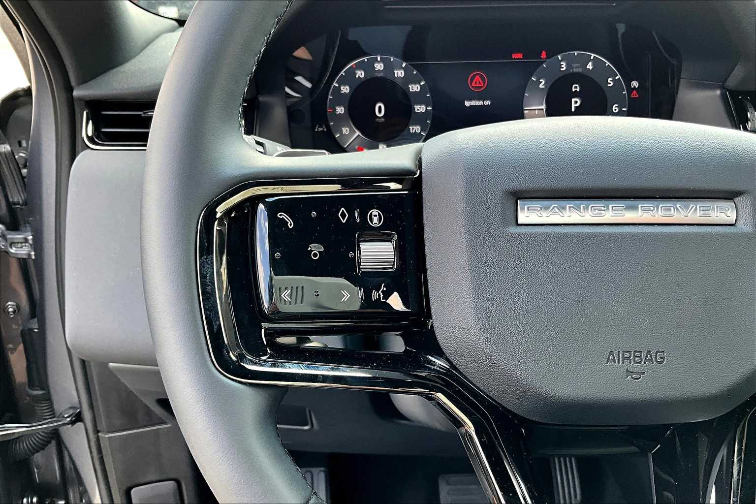 2024 Land Rover Range Rover Evoque S photo 40