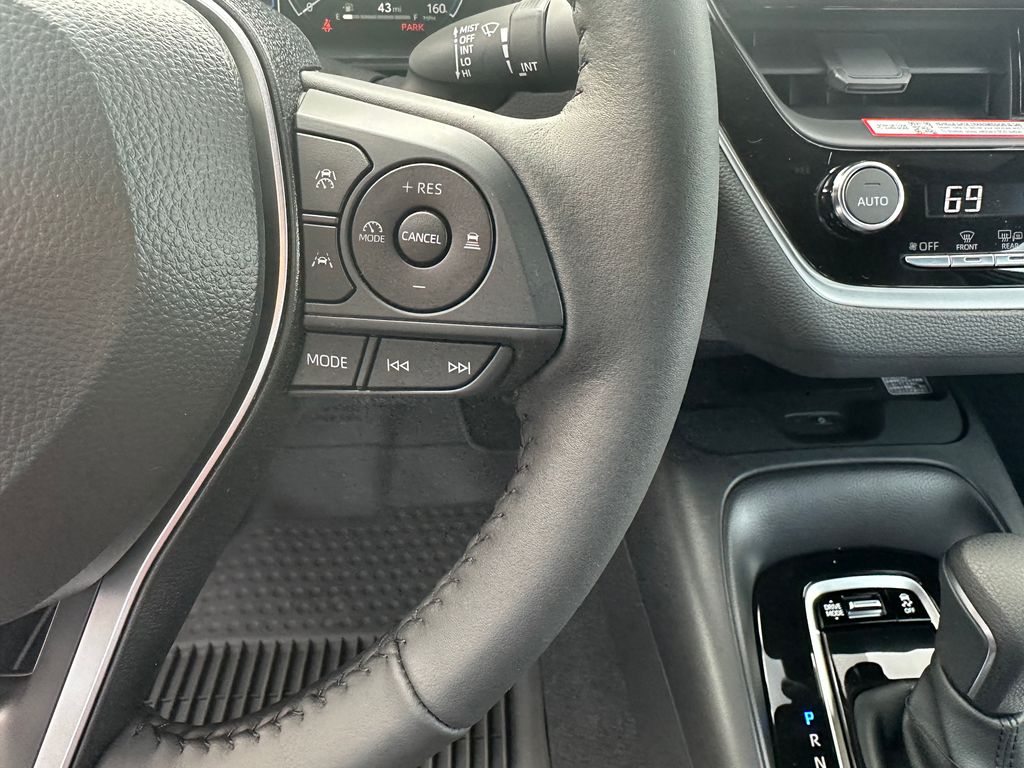 2026 Toyota Corolla SE photo 20