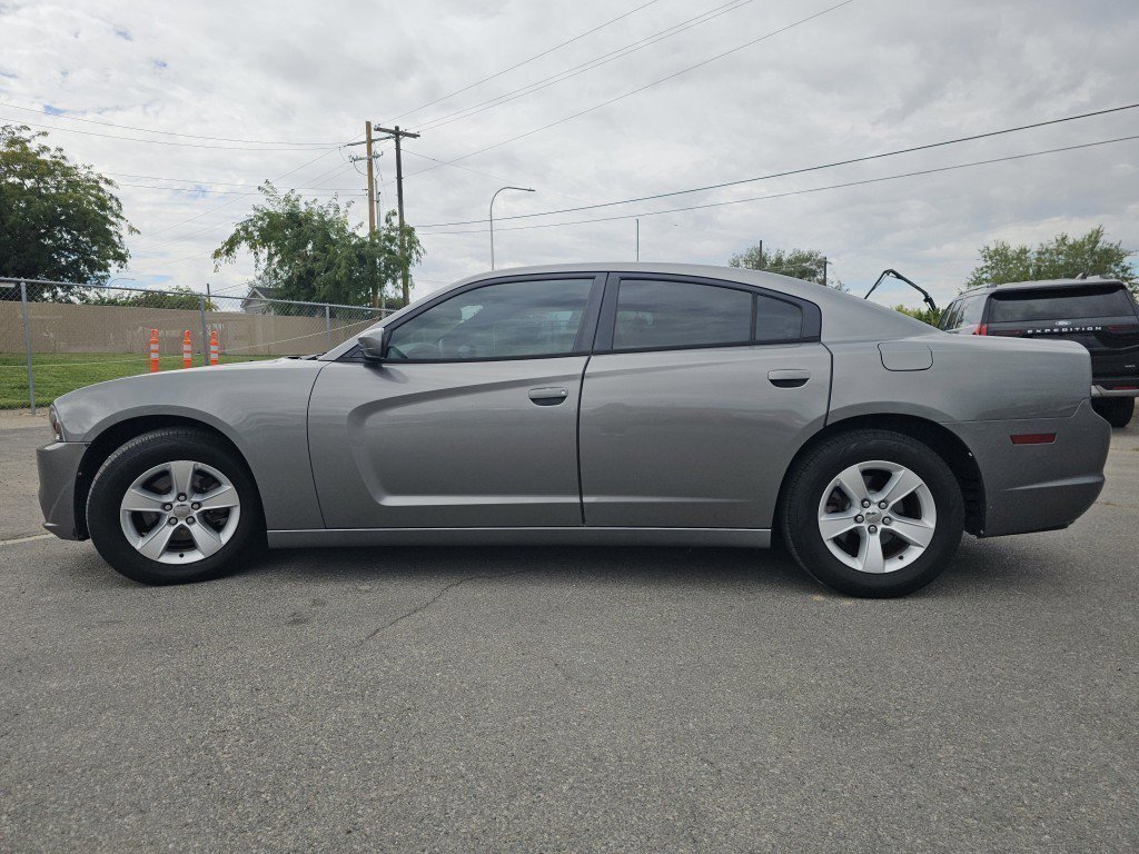2012 Dodge Charger SE photo 15