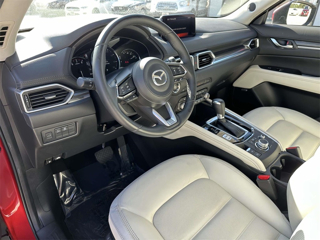 2019 Mazda CX-5 Grand Touring photo 2