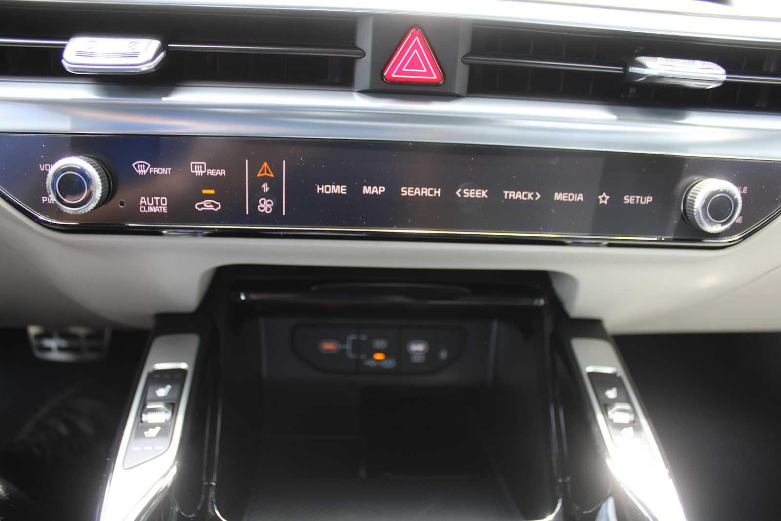 2025 Kia Sorento Hybrid SX Prestige photo 46