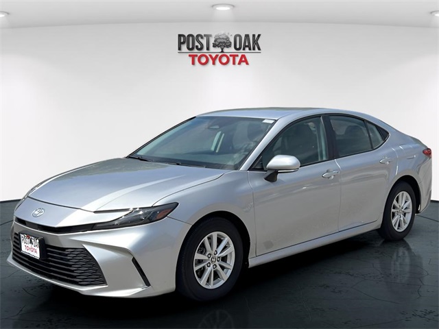 2025 Toyota Camry SE photo 4