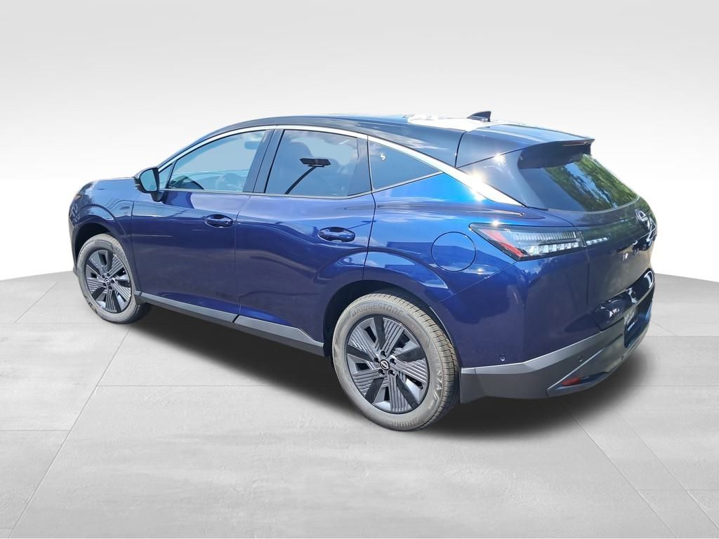 2025 Nissan Murano SL photo 2