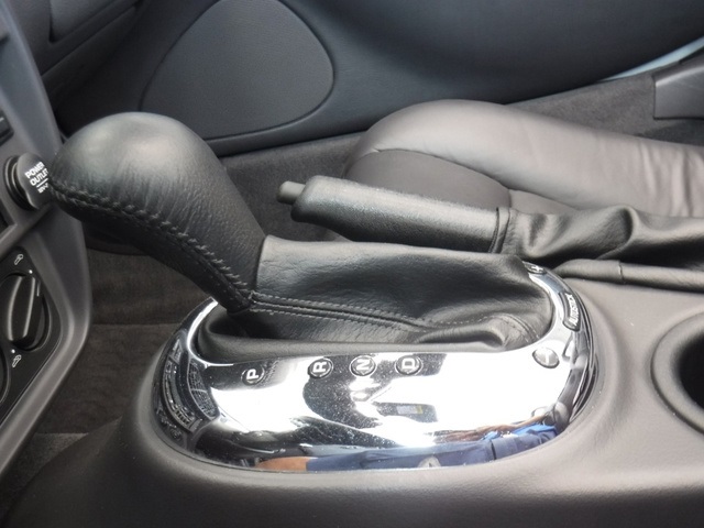 2000 Plymouth Prowler Base photo 37