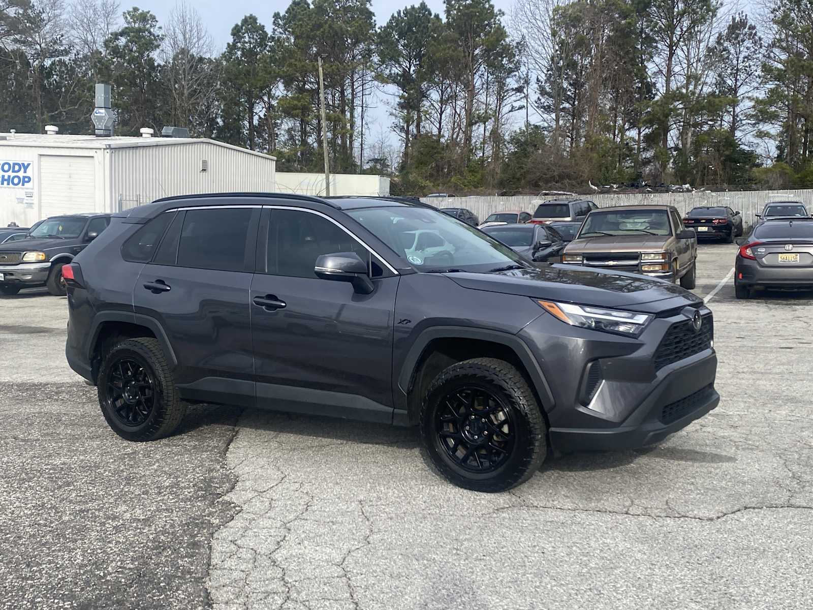 2022 Toyota RAV4 XLE