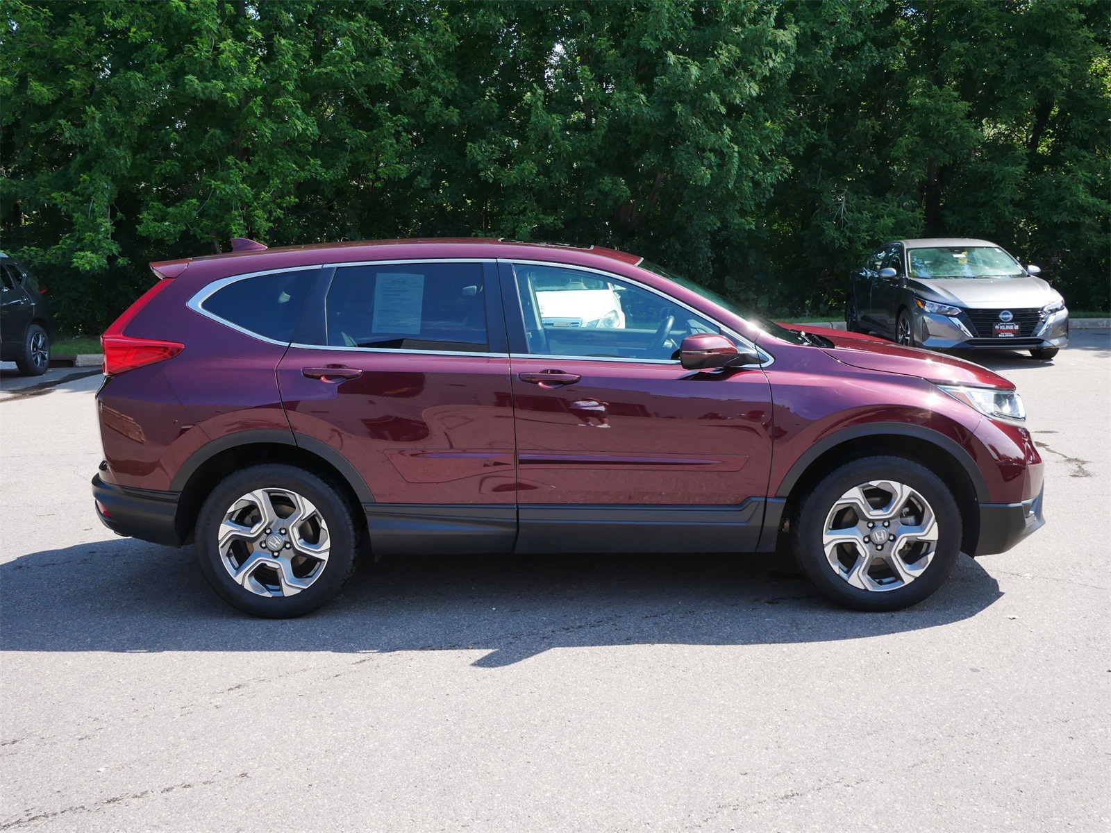 Used 2018 Honda CR-V EX-L with VIN 5J6RW2H86JL036765 for sale in Maplewood, Minnesota