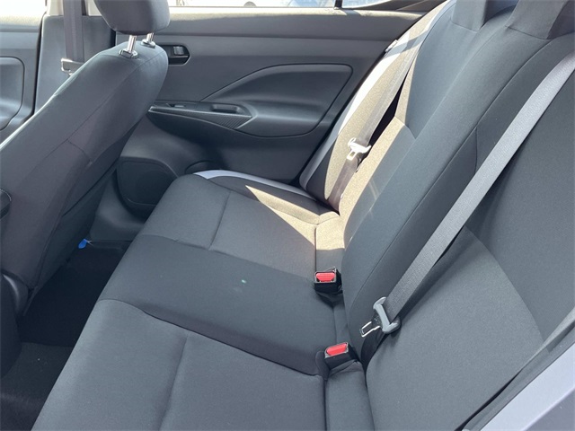 2025 Nissan Versa S photo 18