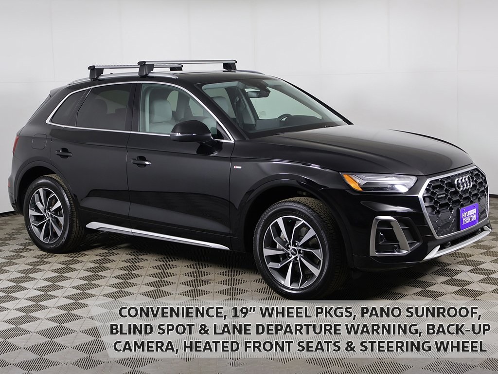 2022 Audi Q5 Premium's photo