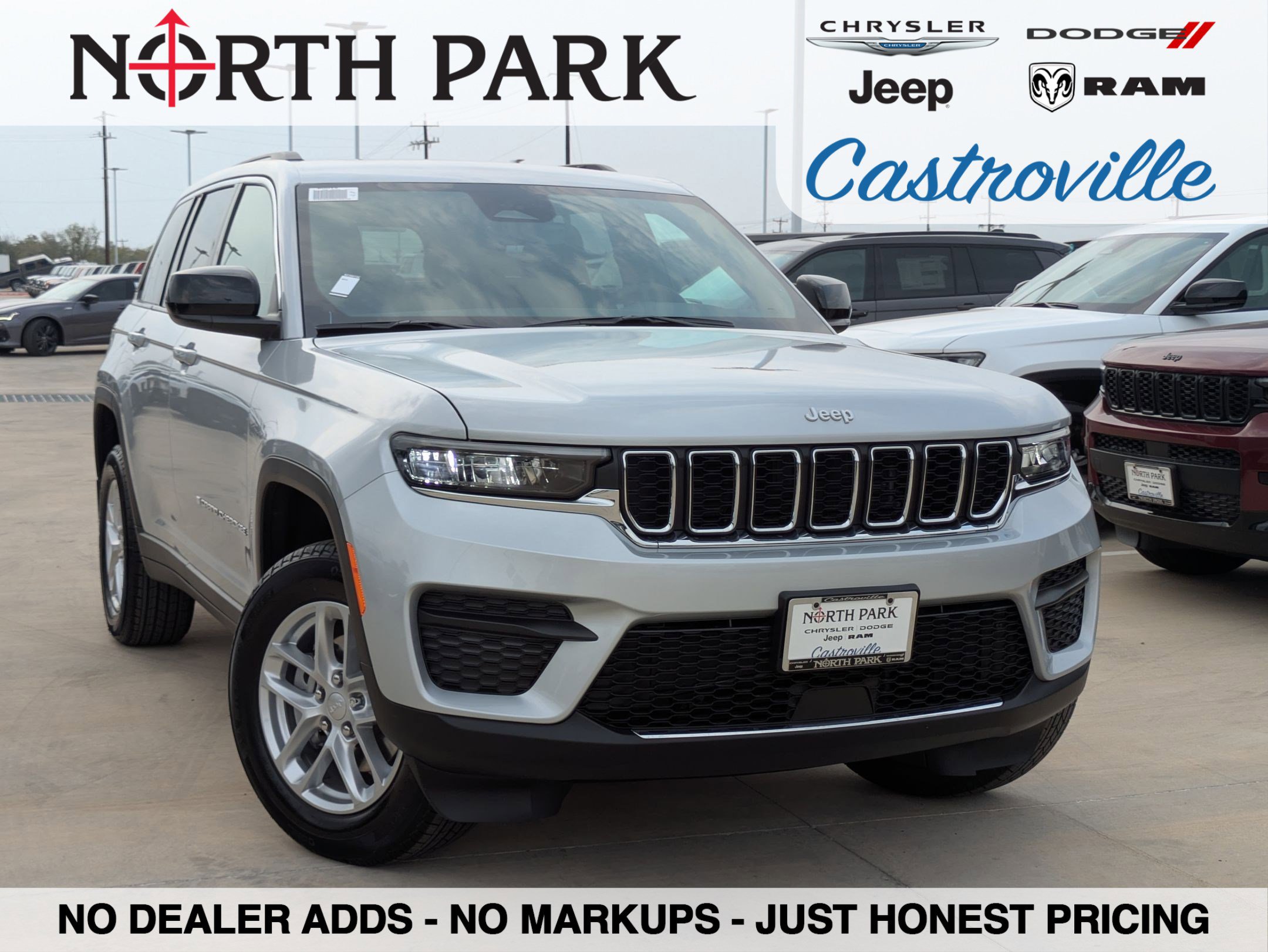 2025 Jeep Grand Cherokee Laredo's photo