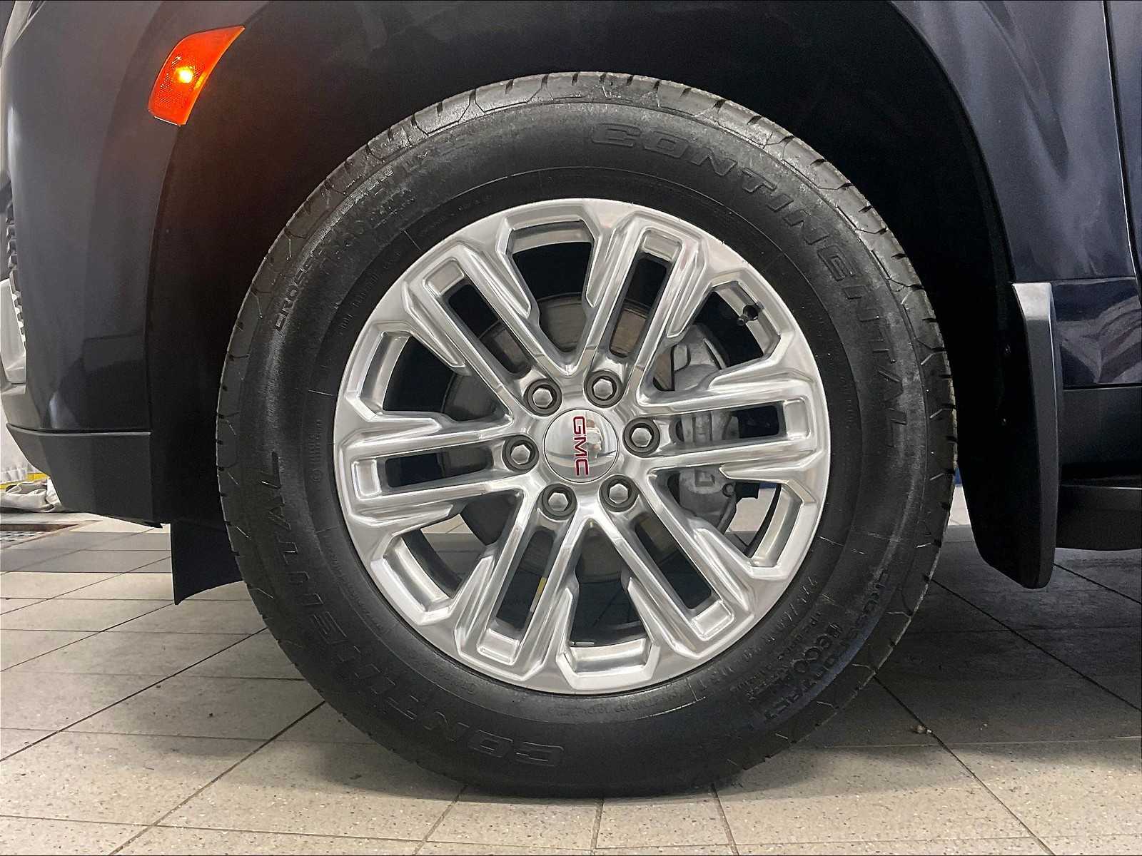 2023 Gmc Yukon SLT photo 7