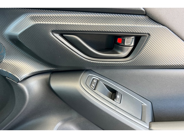 2025 Subaru Crosstrek Premium photo 18