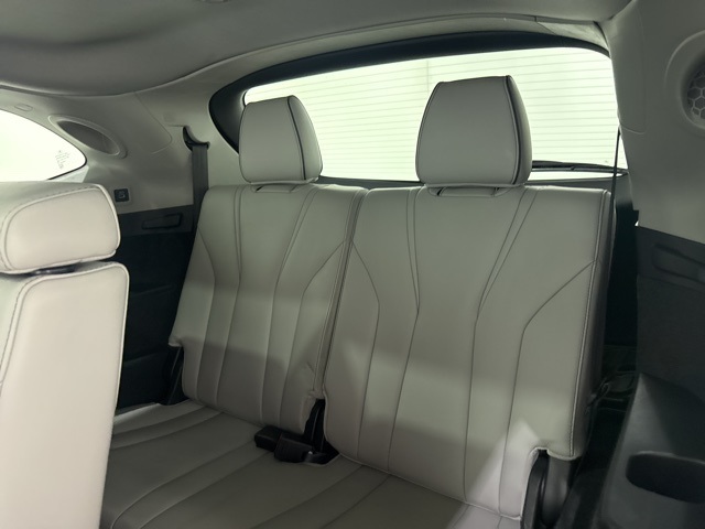 2023 Acura MDX Advance SH-AWD photo 18