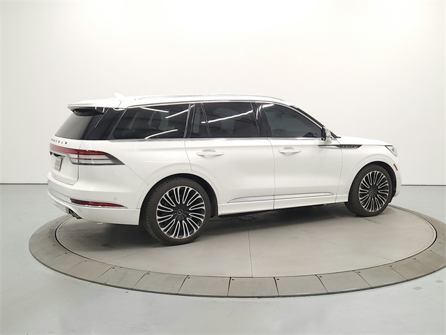 2020 Lincoln Aviator Black Label photo 4
