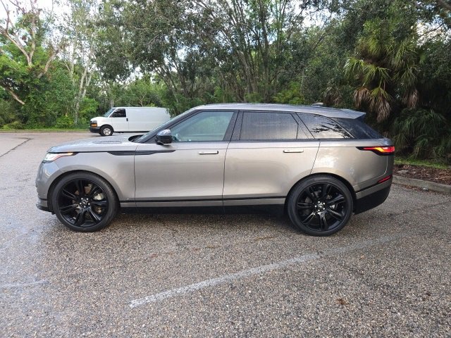 2021 Land Rover Range Rover Velar R-Dynamic S photo 2