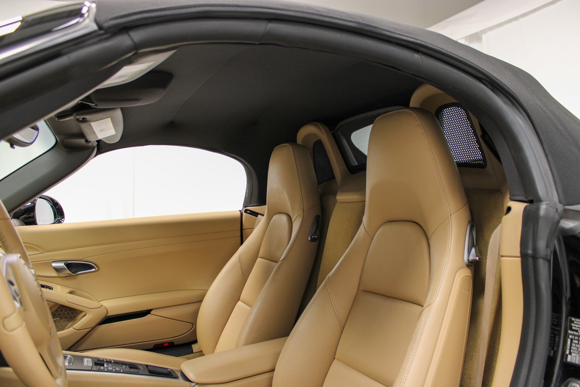 2014 Porsche Boxster Base photo 26