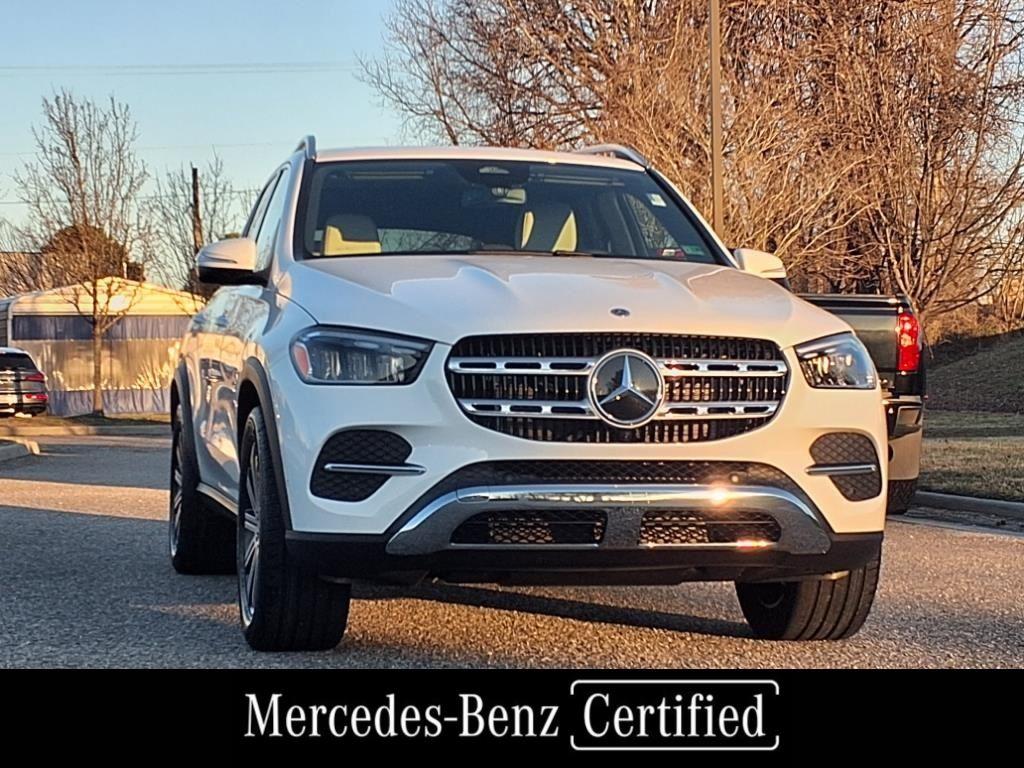 2025 Mercedes Benz GLE 350 4MATIC photo 2