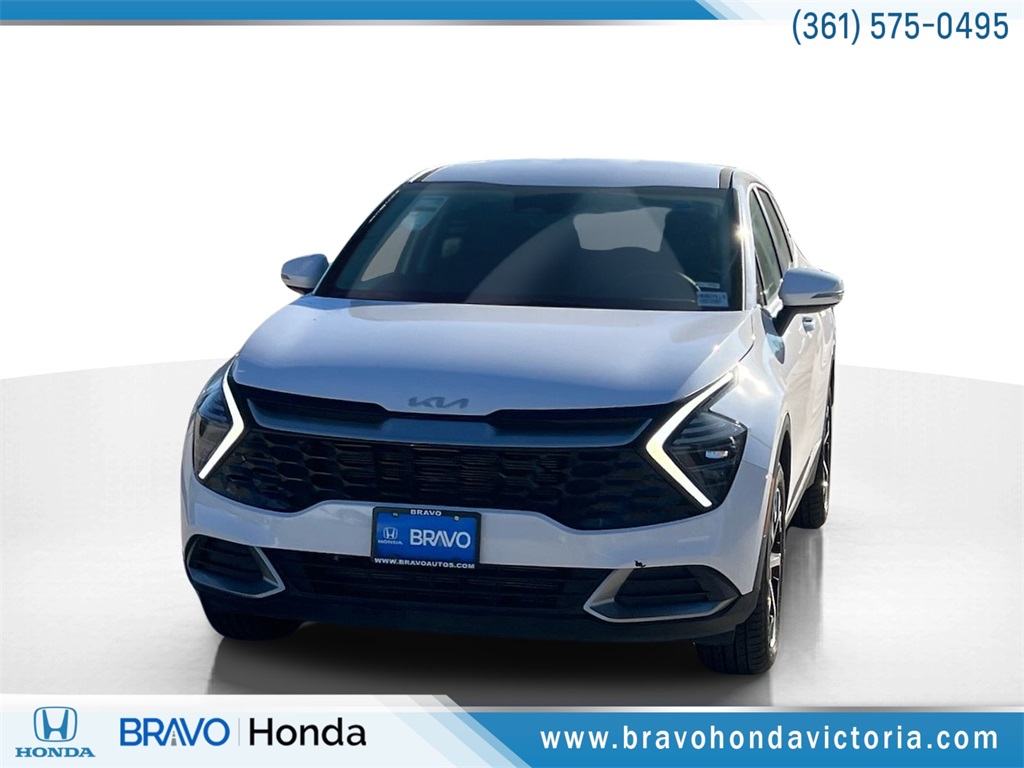 2024 Kia Sportage EX's photo