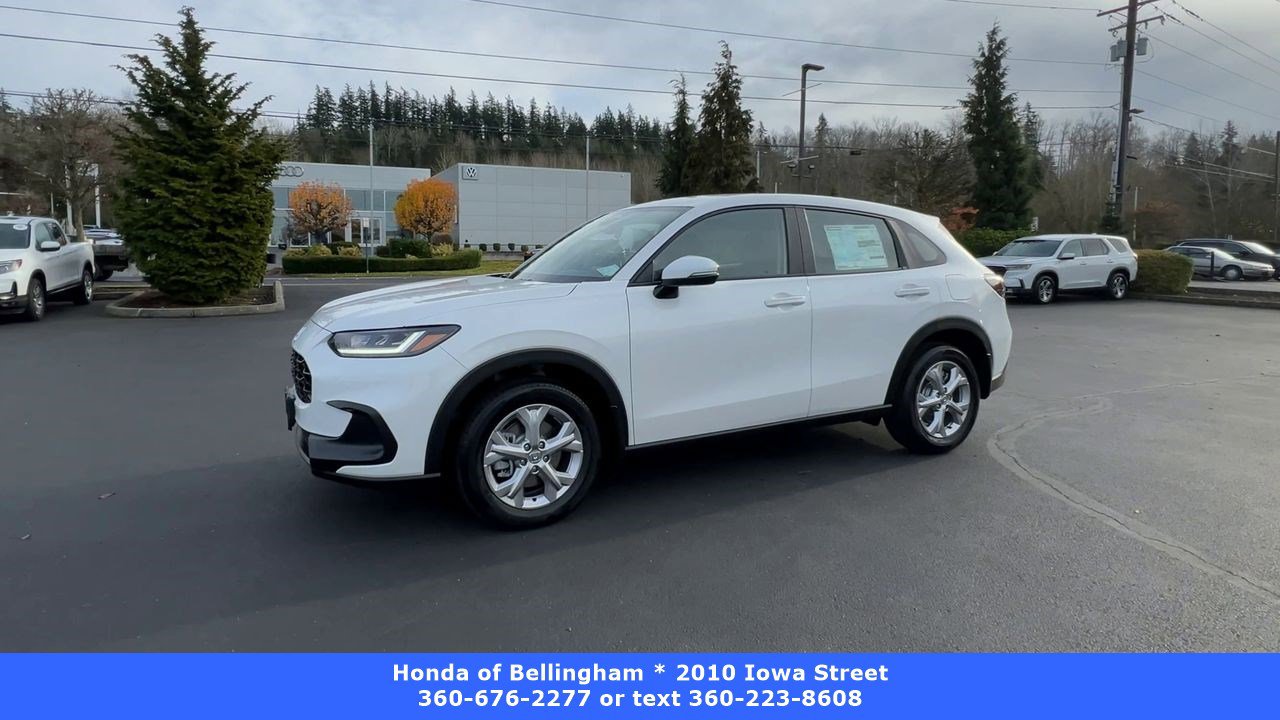 2025 Honda HR-V LX photo 4