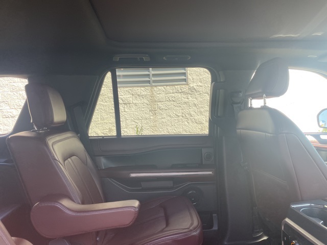 2024 Ford Expedition Limited photo 4
