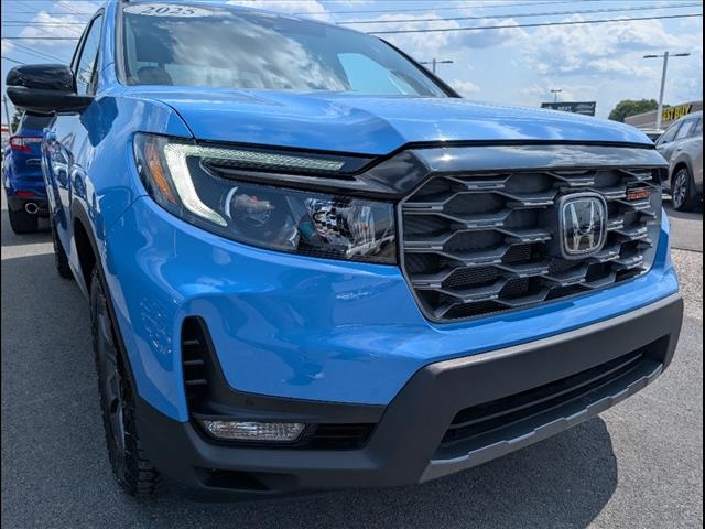 2025 Honda Ridgeline TrailSport photo 21