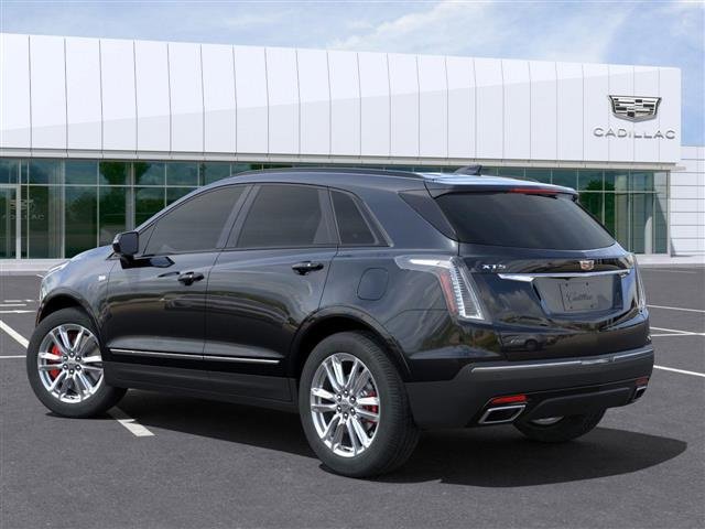 2025 Cadillac XT5 Sport photo 3