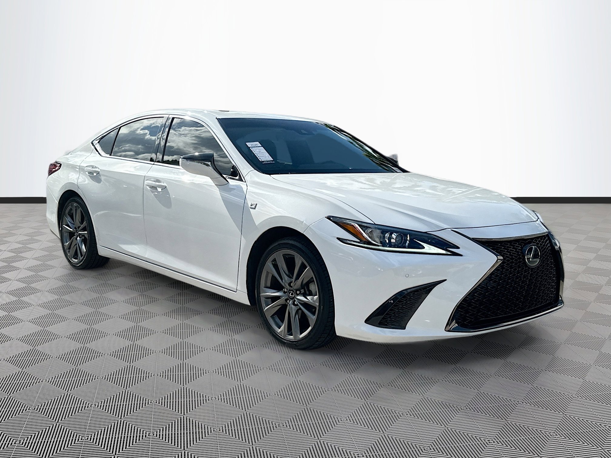 2020 Lexus ES F SPORT's photo
