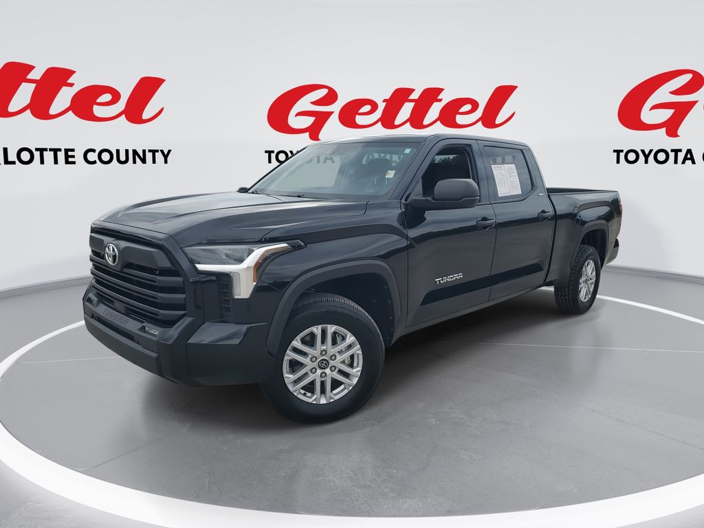 2024 Toyota Tundra SR5's photo