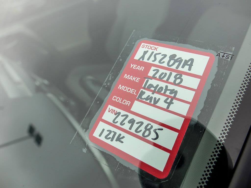 2018 TOYOTA RAV4 - Image 32