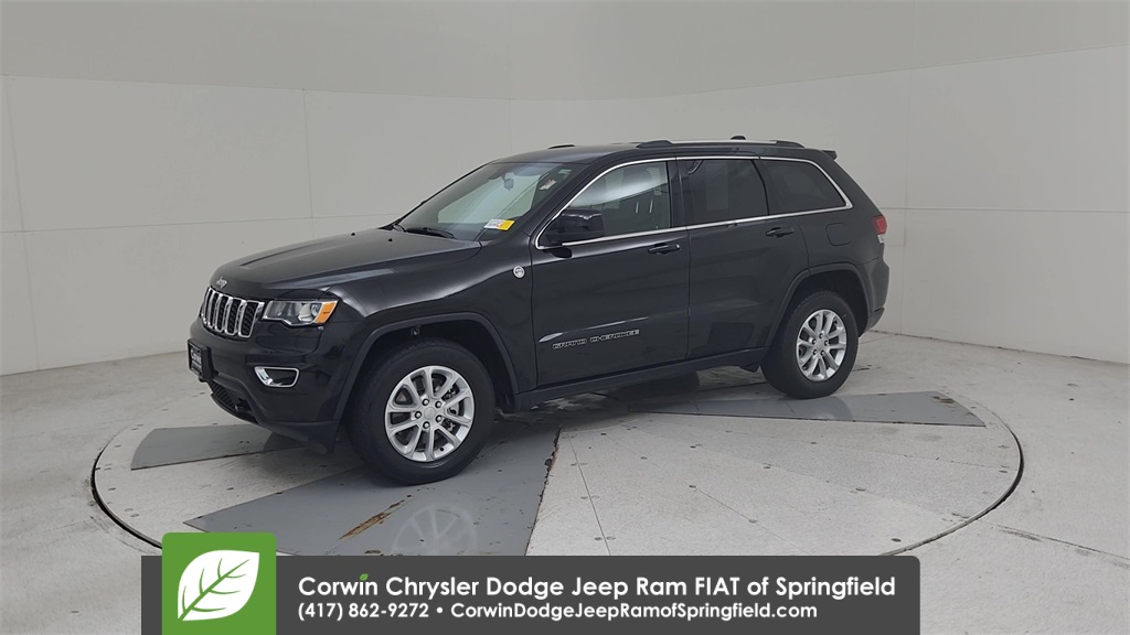 2021 Jeep Grand Cherokee Laredo E photo 3