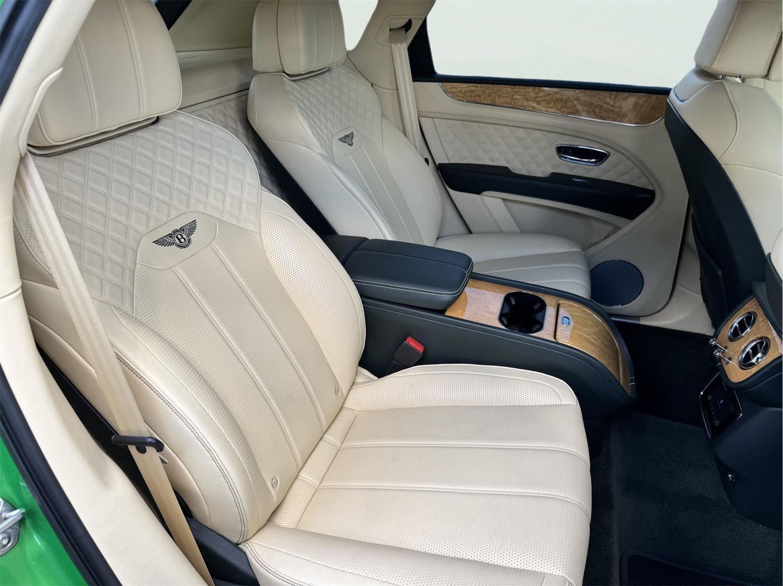 2021 Bentley Bentayga Speed photo 34