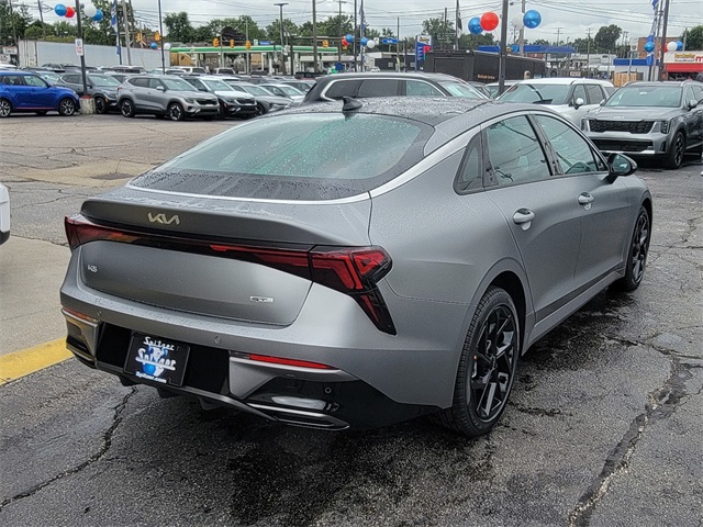 2026 Kia K5 GT-Line photo 2