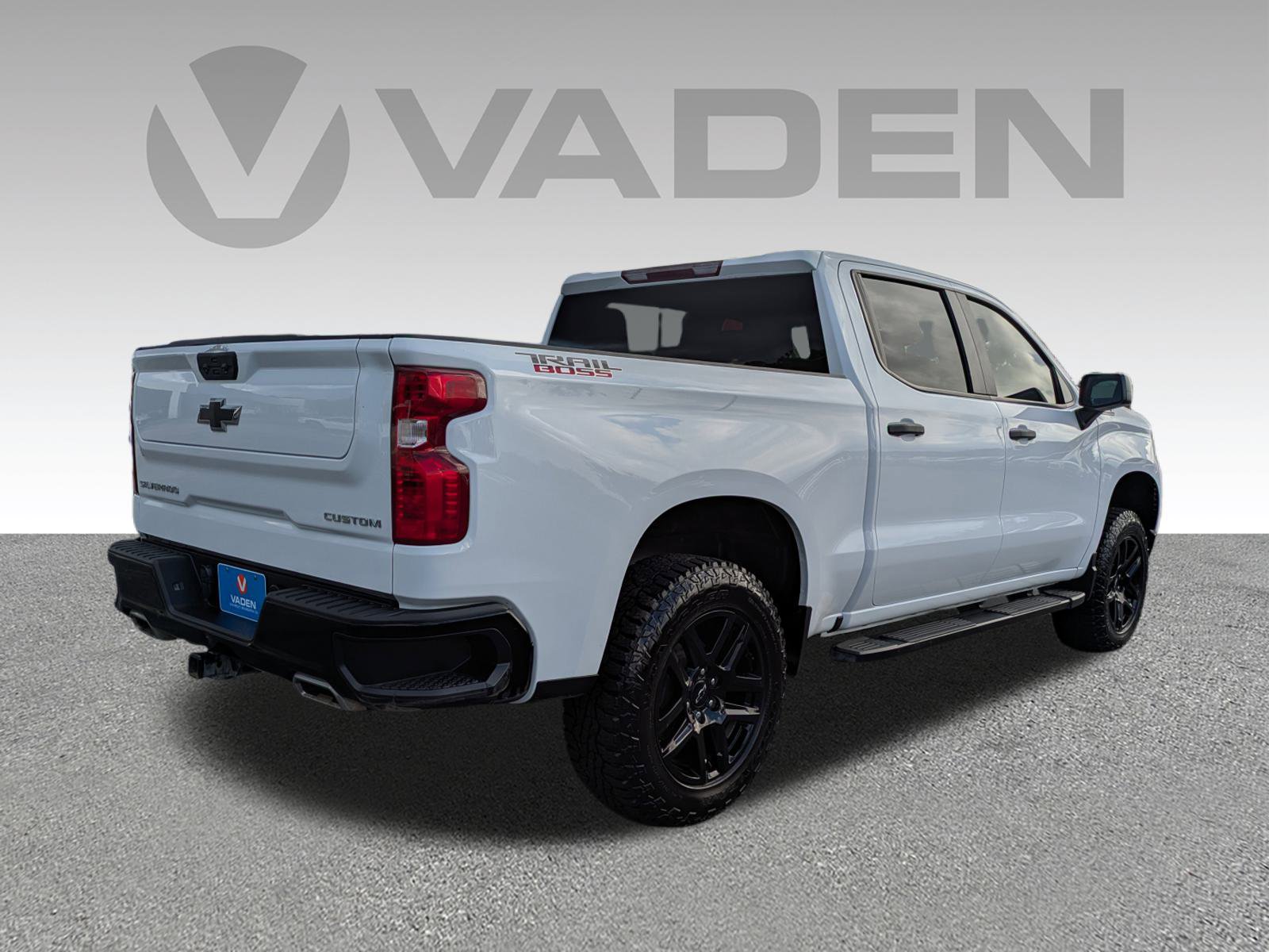 2023 Chevrolet Silverado 1500 Custom Trail Boss photo 5