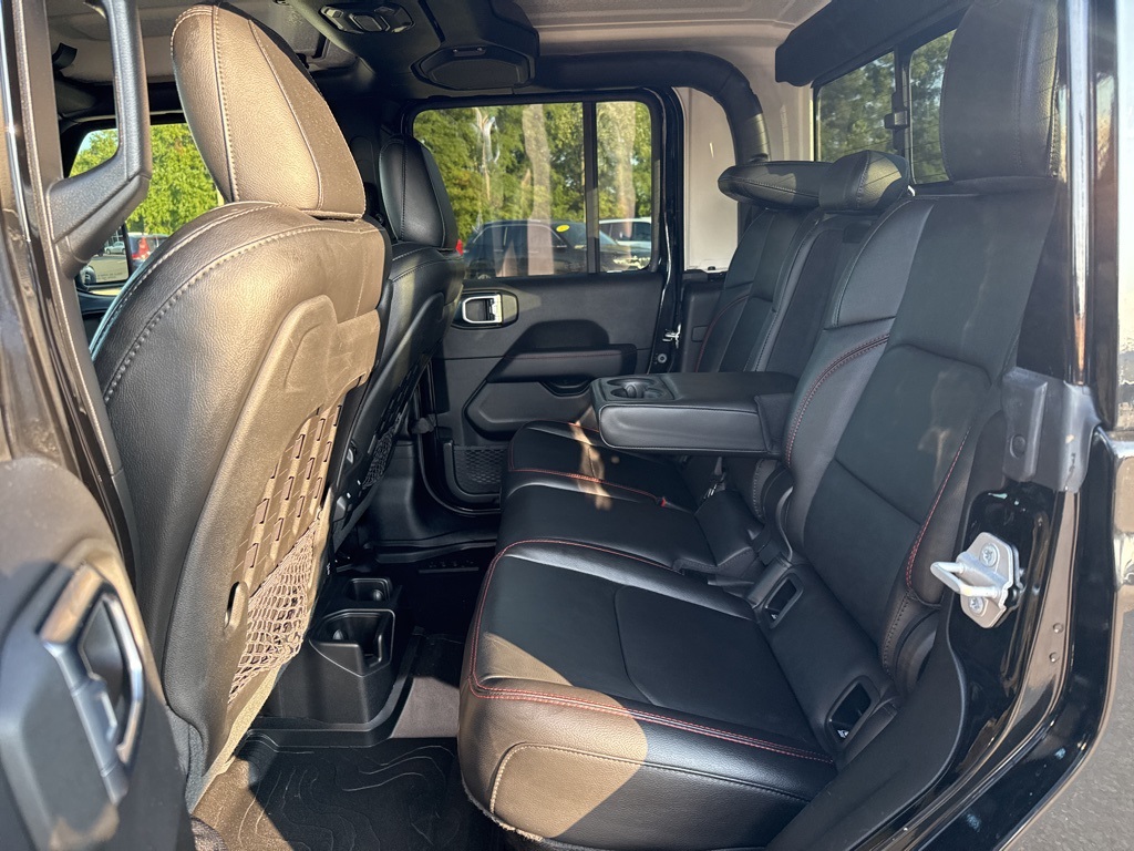 2020 Jeep Gladiator Rubicon photo 26