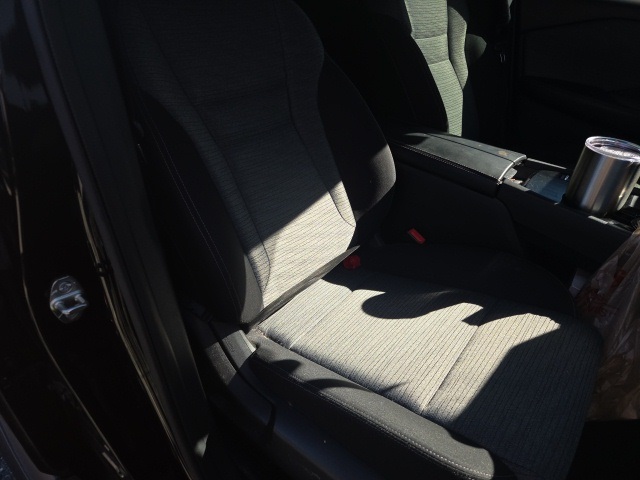 2023 Nissan Rogue SV photo 4