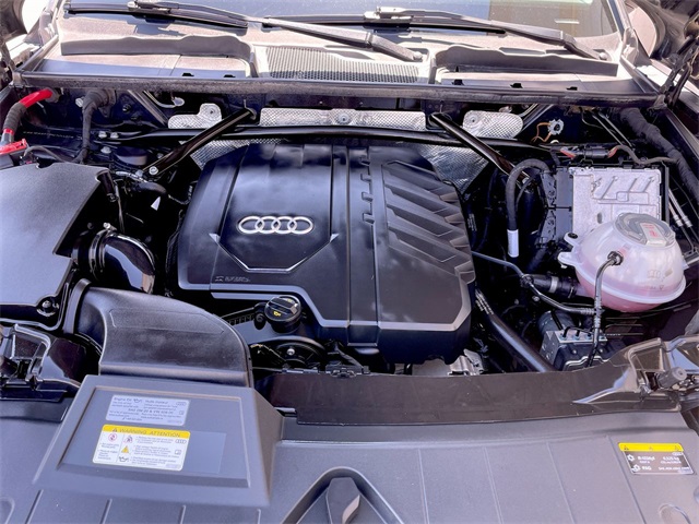 2022 Audi Q5 45 S line Premium photo 16