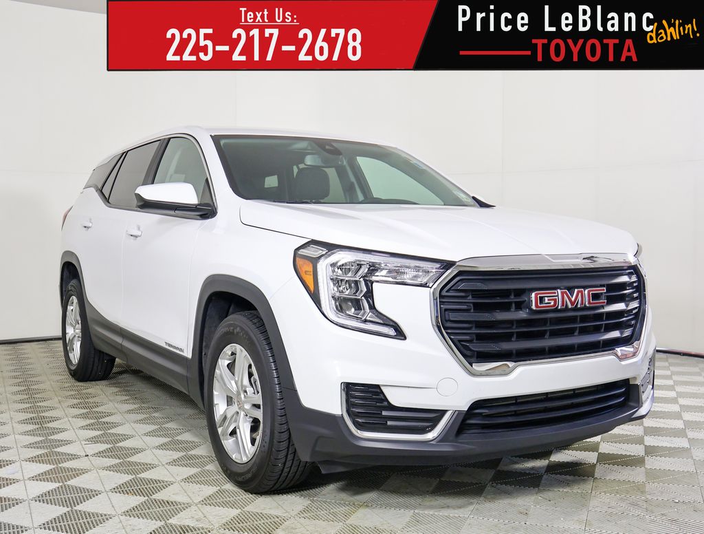 2024 GMC Terrain SLE's photo