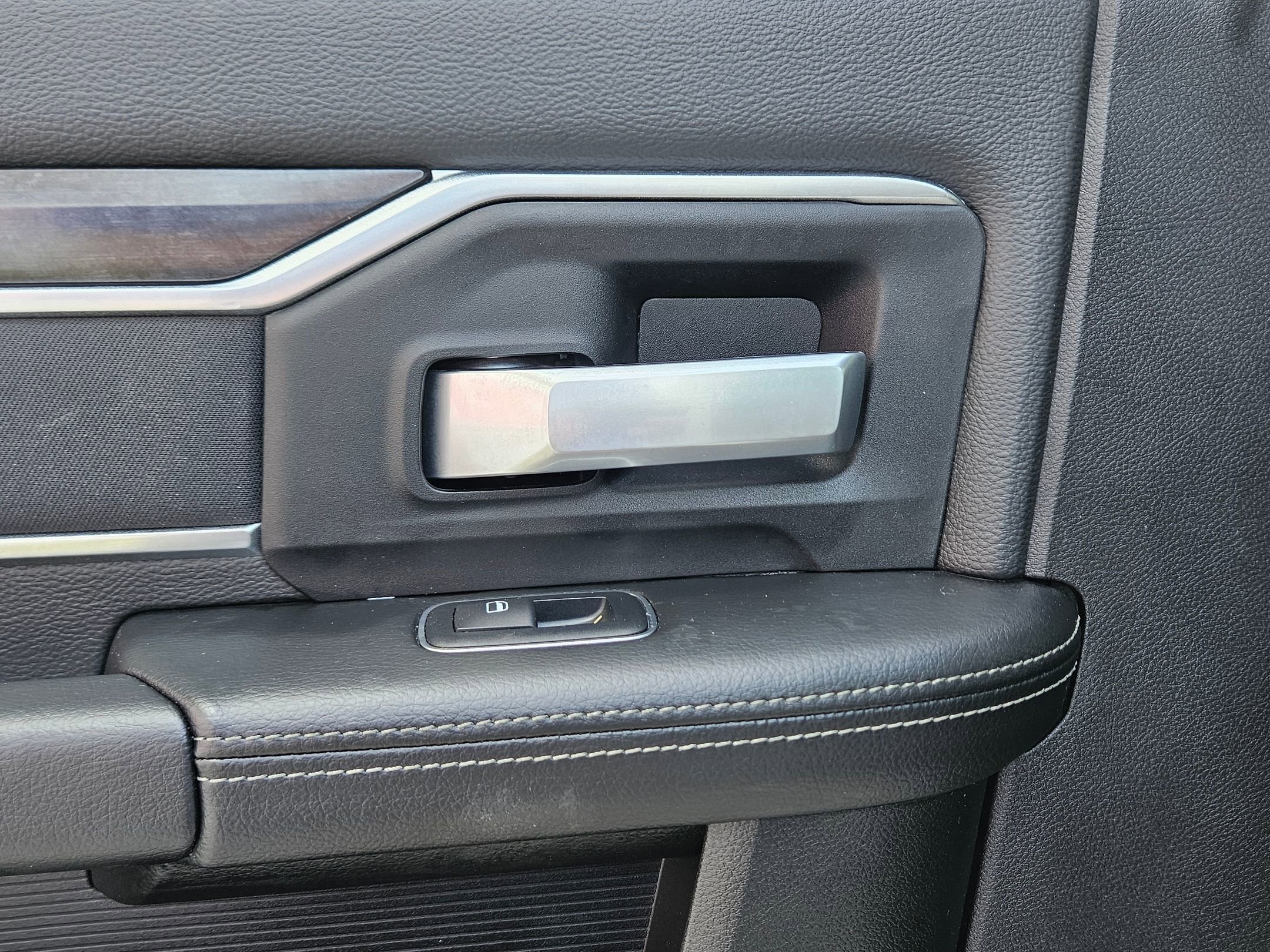 2024 Ram 3500 Big Horn photo 23