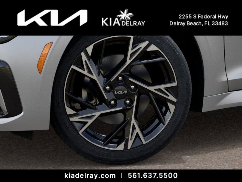 2026 Kia K5 GT-Line photo 6