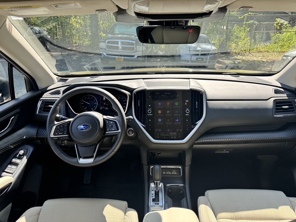 2025 Subaru Ascent Premium photo 7