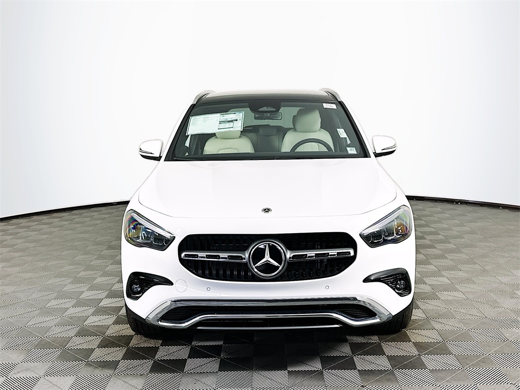 2026 Mercedes Benz GLA 250 4MATIC photo 2