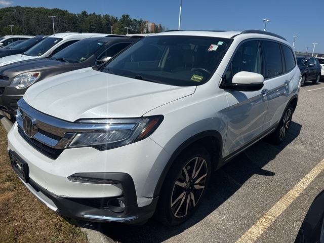 2021 Honda Pilot Touring photo 3